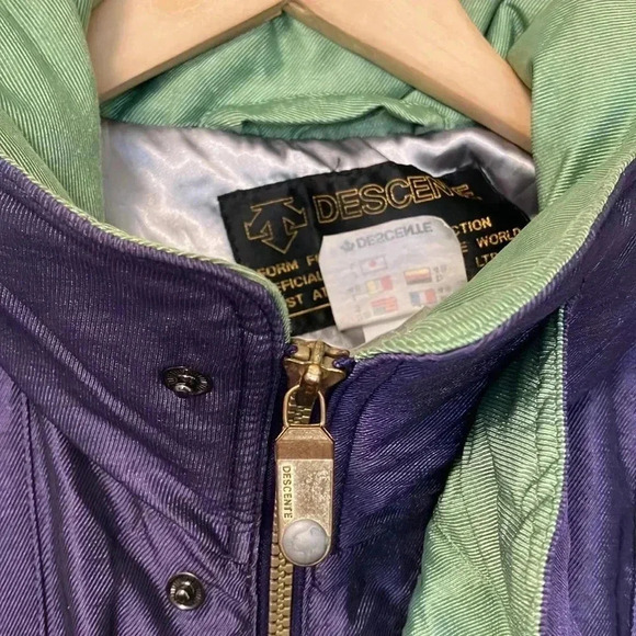 Descente vintage  purple green ski suit with belt - Picture 8 of 13